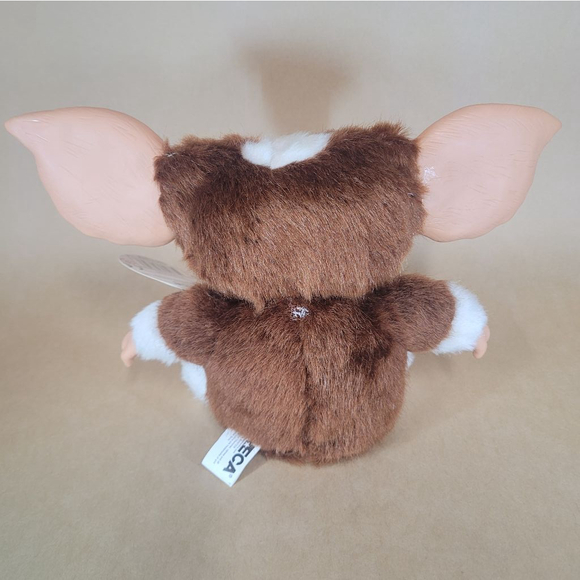 NECA Gizmo Gremlins Plush Talking Toy, works, no batteries included - Picture 5 of 11